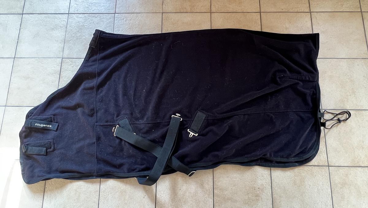 Fouganza, Couverture polaire, 135