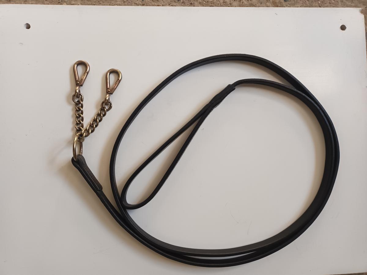 LONGE DE PRESENTATION