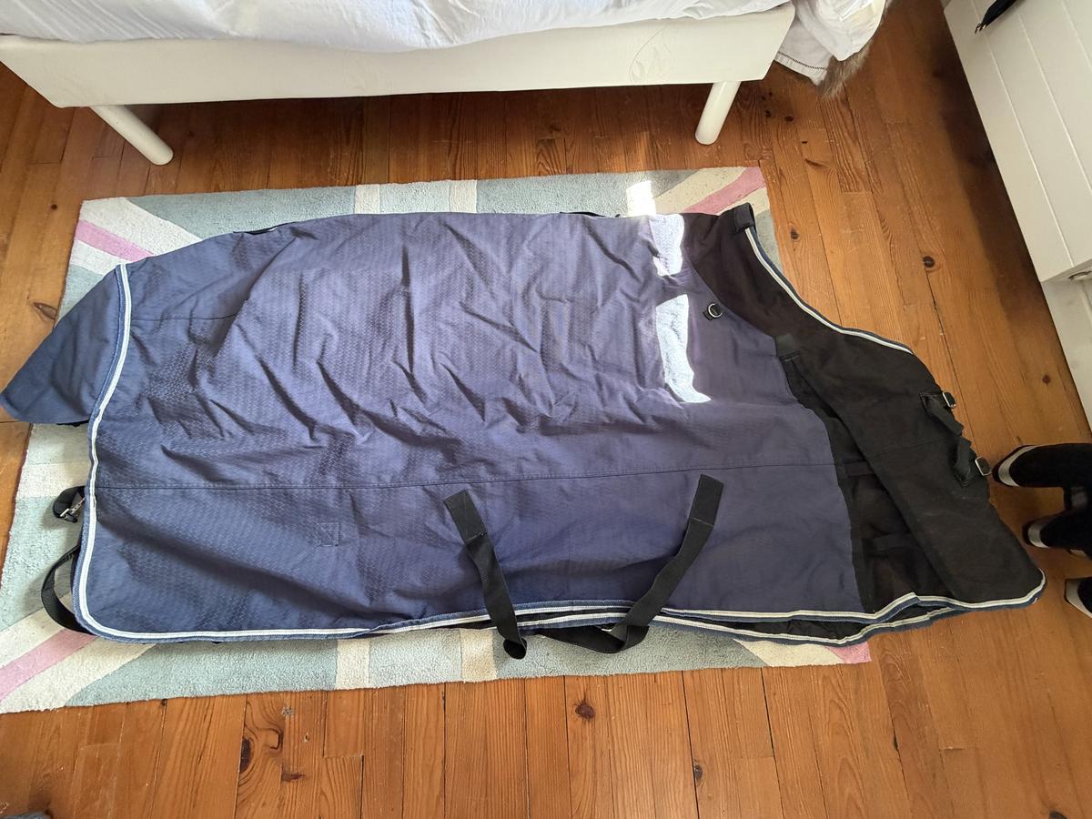 Couverture Fouganza imperméable 300g 145cm