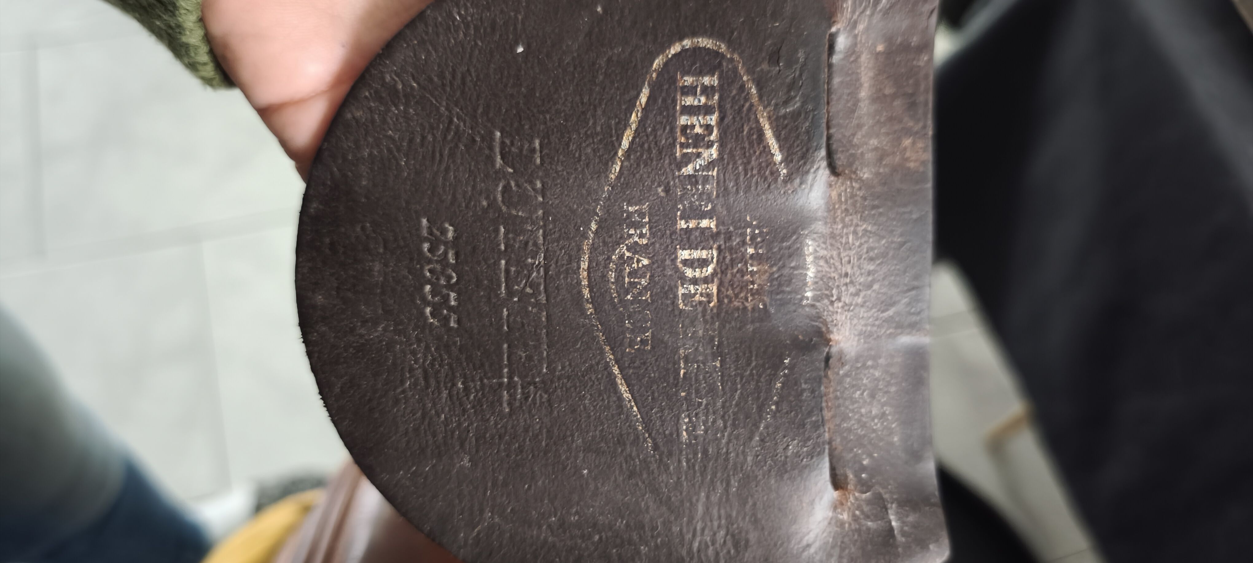 Selle Henri de rivel Lutetia