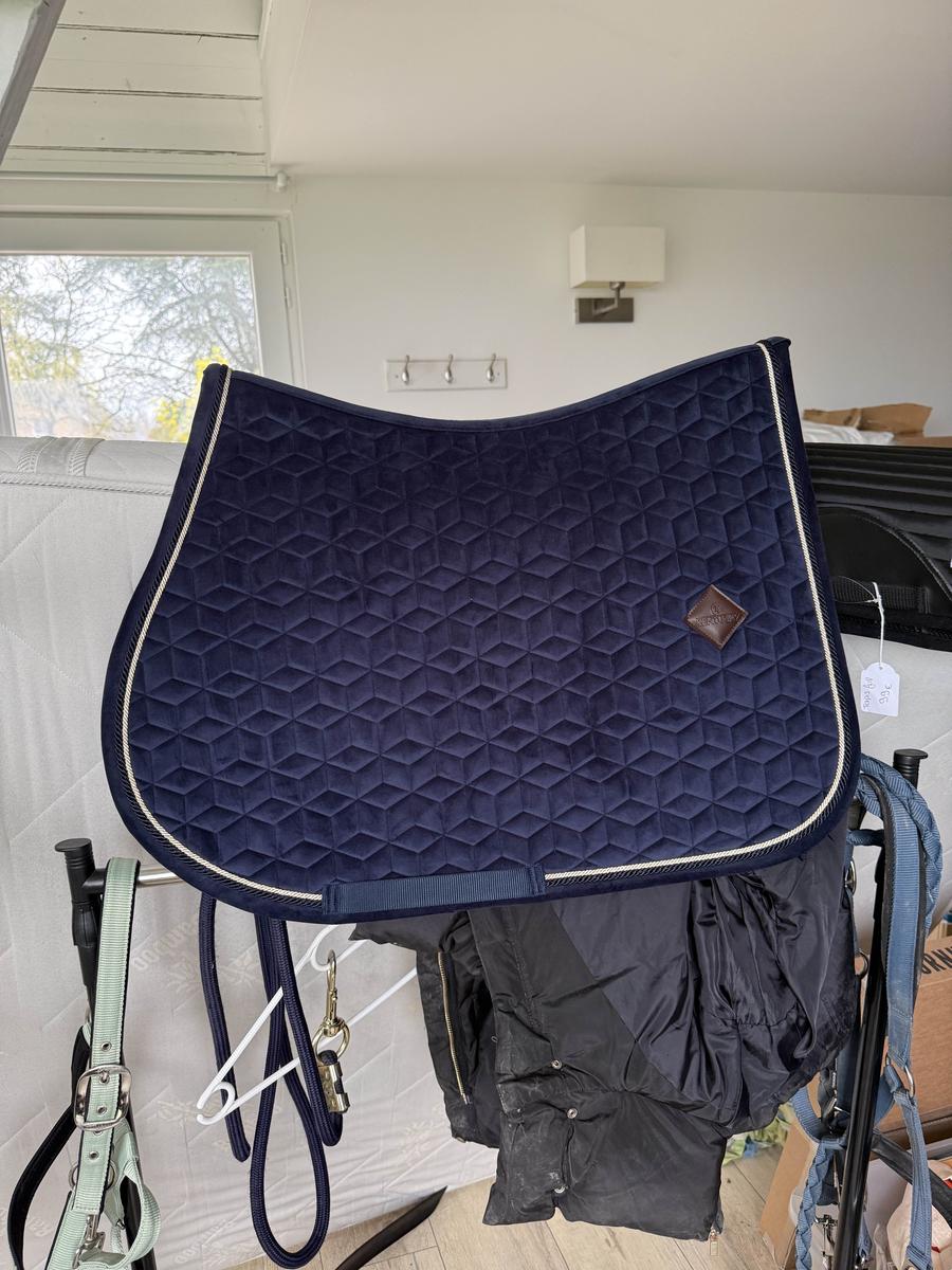 Tapis Kentucky Velvet Dark Navy