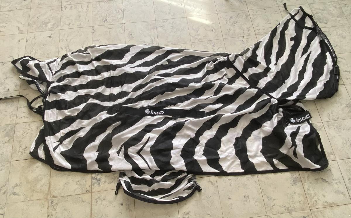 Couverture Bucas anti-insectes 145 cm