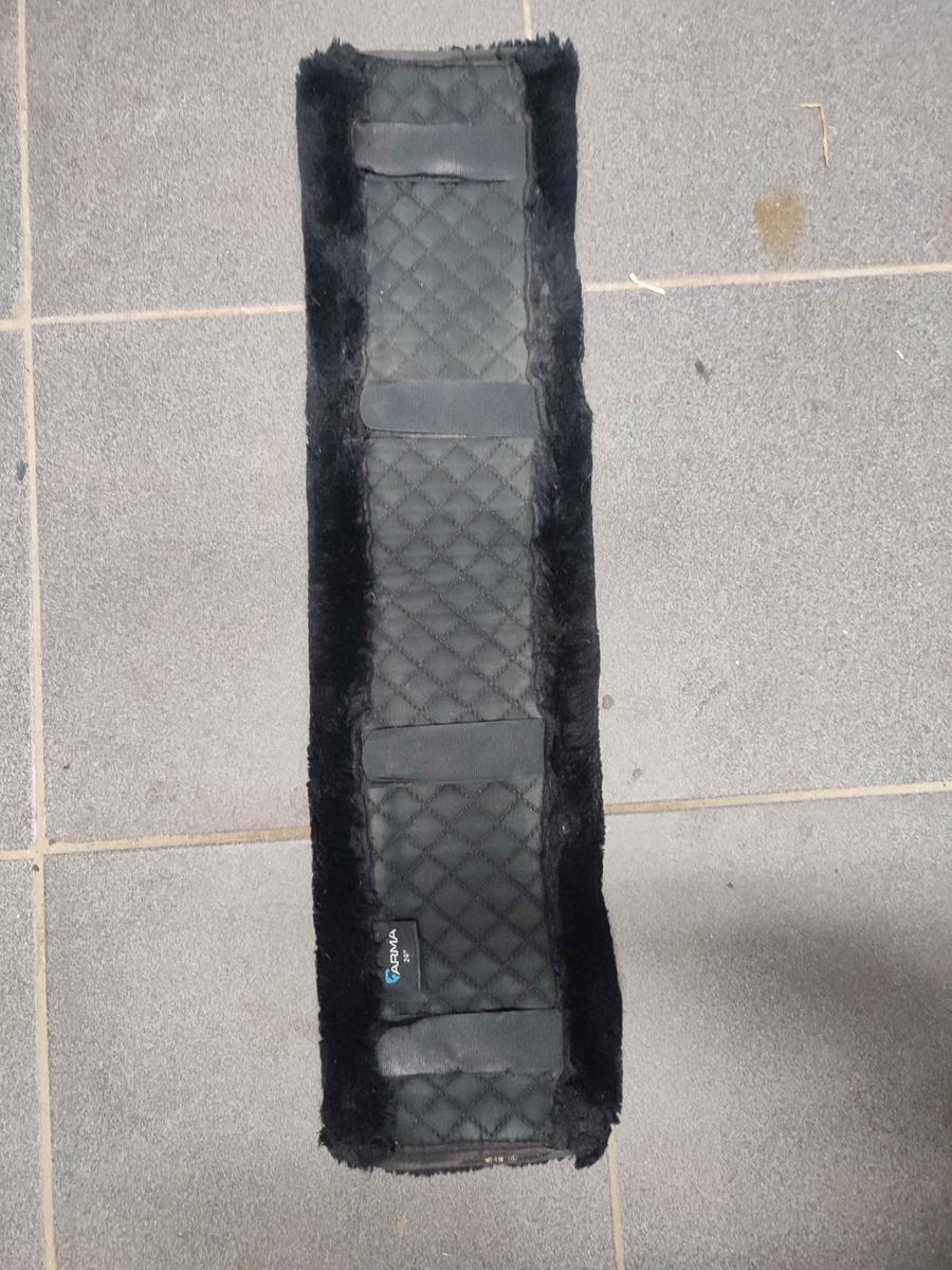 Protège sangle faux mouton