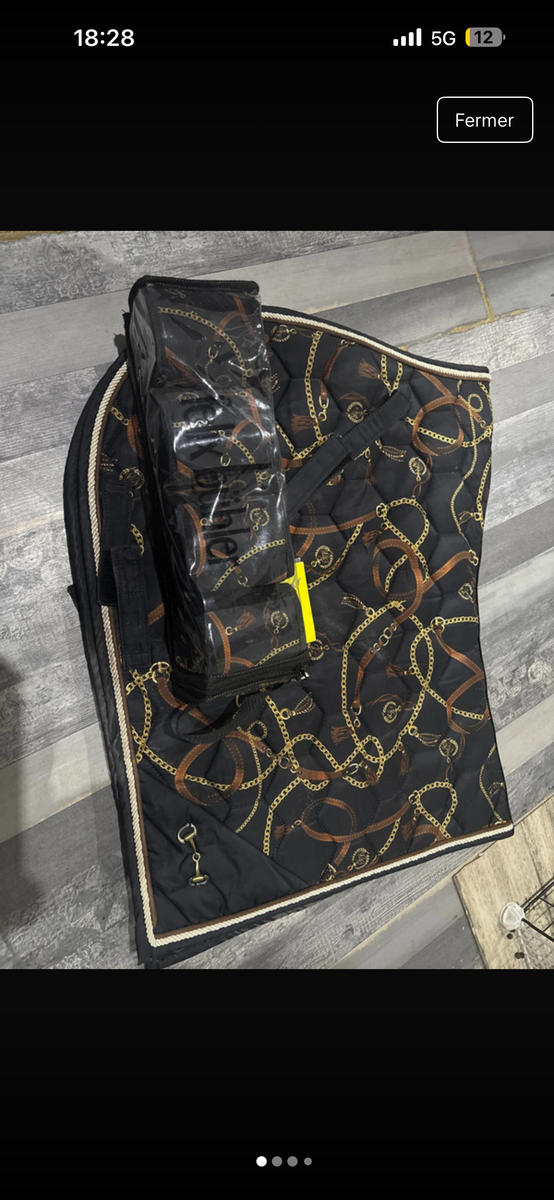 ensemble tapis et bandes