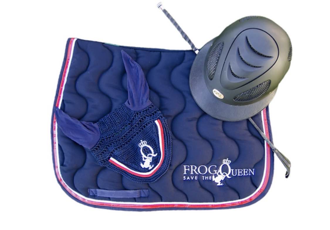 Ensemble tapis et bonnet Frog Save The Queen