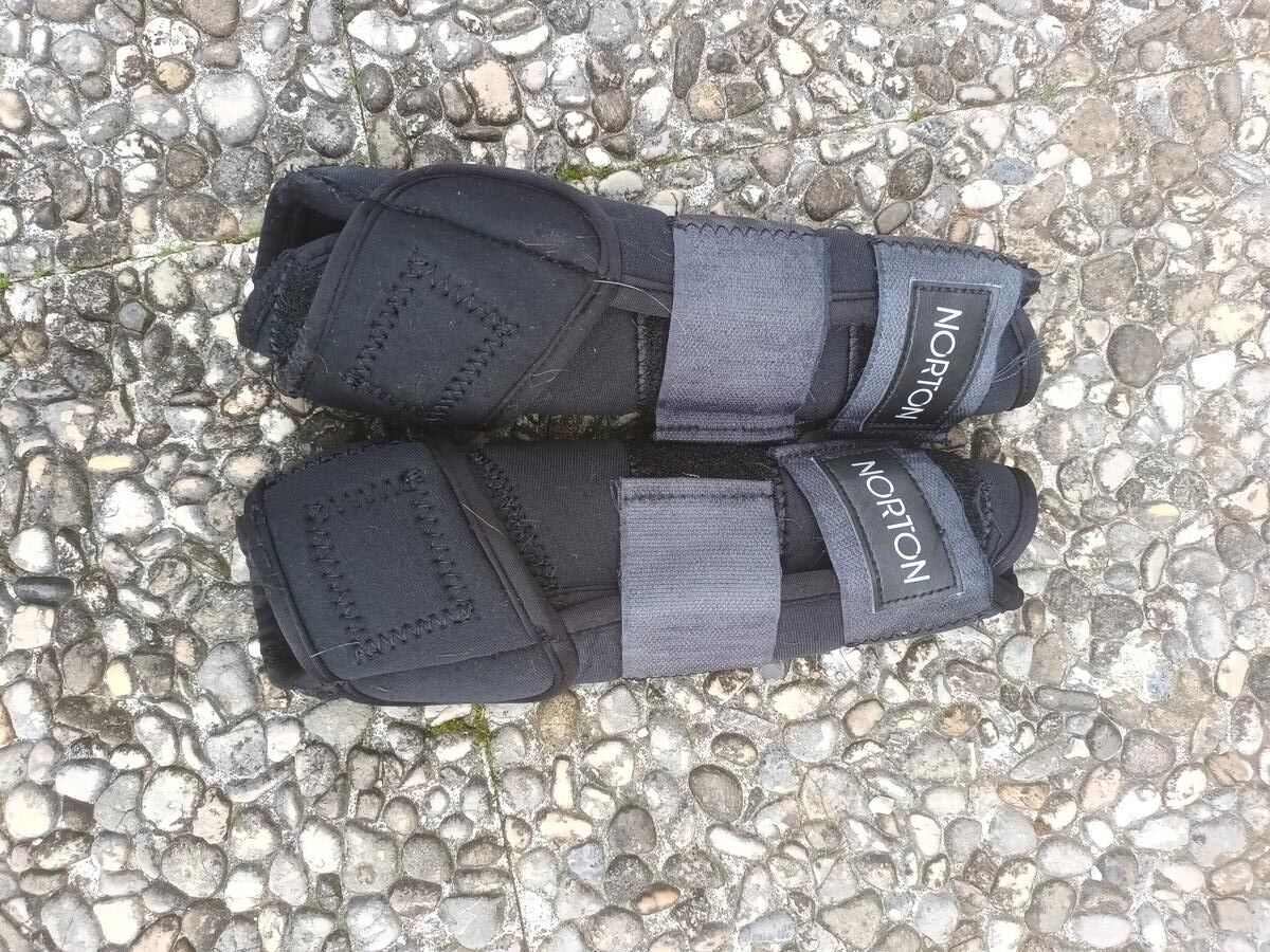 Guêtres fermées noire