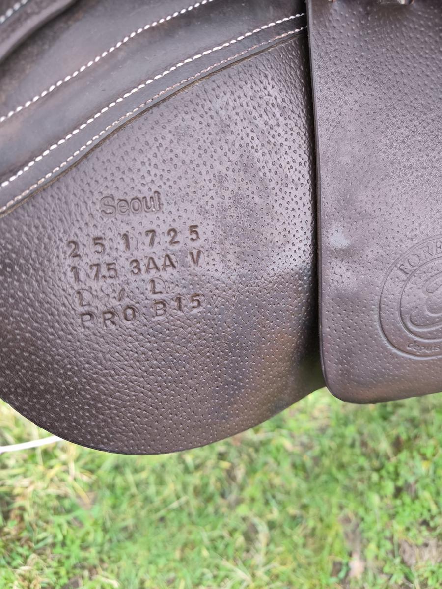 Selle Forestier 17,5 SEOUL 2025