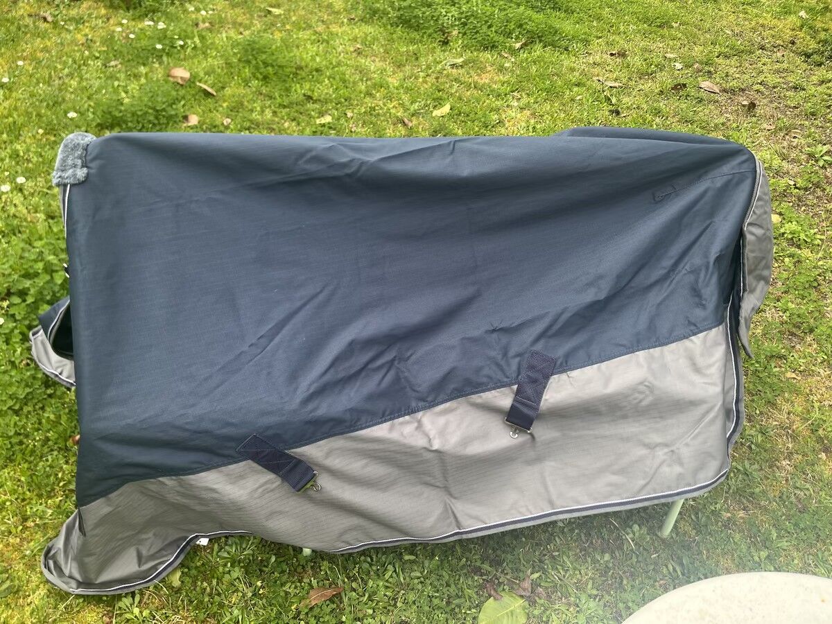 chemise imperméable 135cm