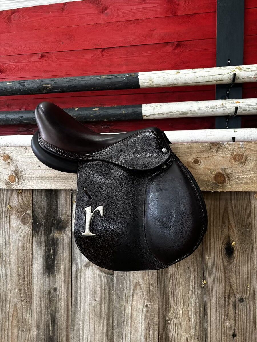 selle rebelle URGENT