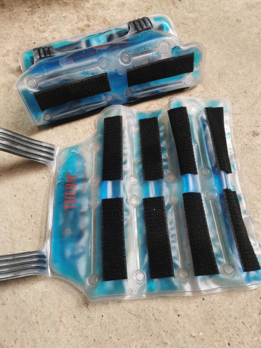 2 Guêtres rafraichissante chauffante cheval