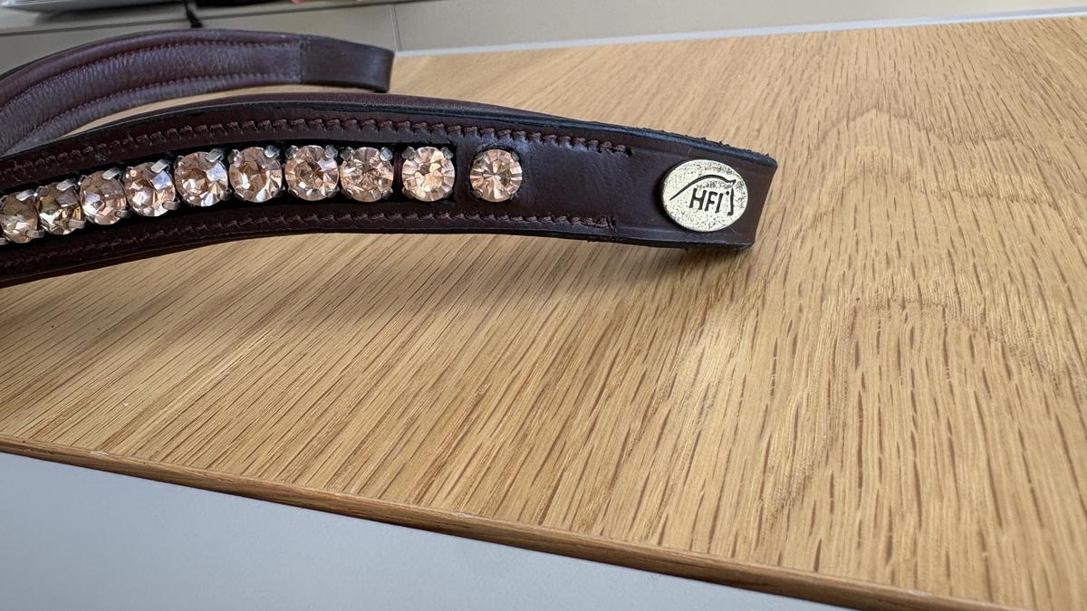 Frontal strass HFI