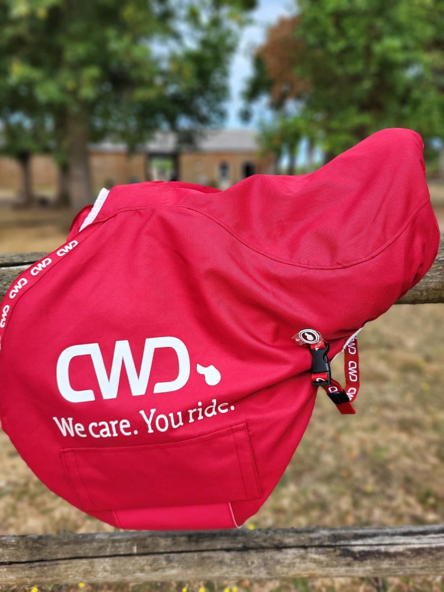Selle CWD taille 17