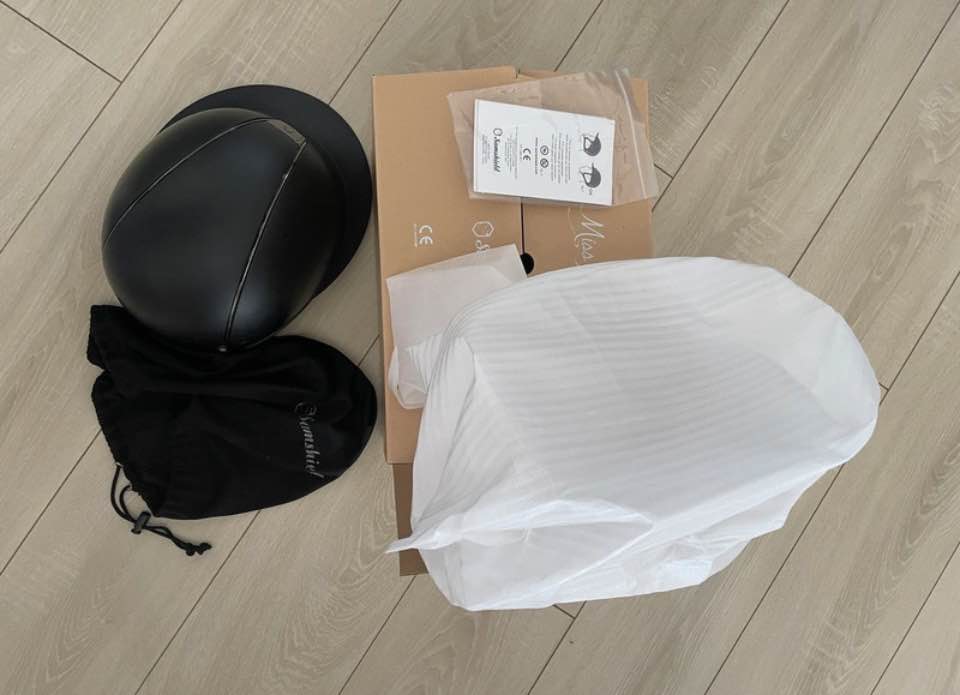 Casque Shamshield taille L mousse 58 avec housse et boîte