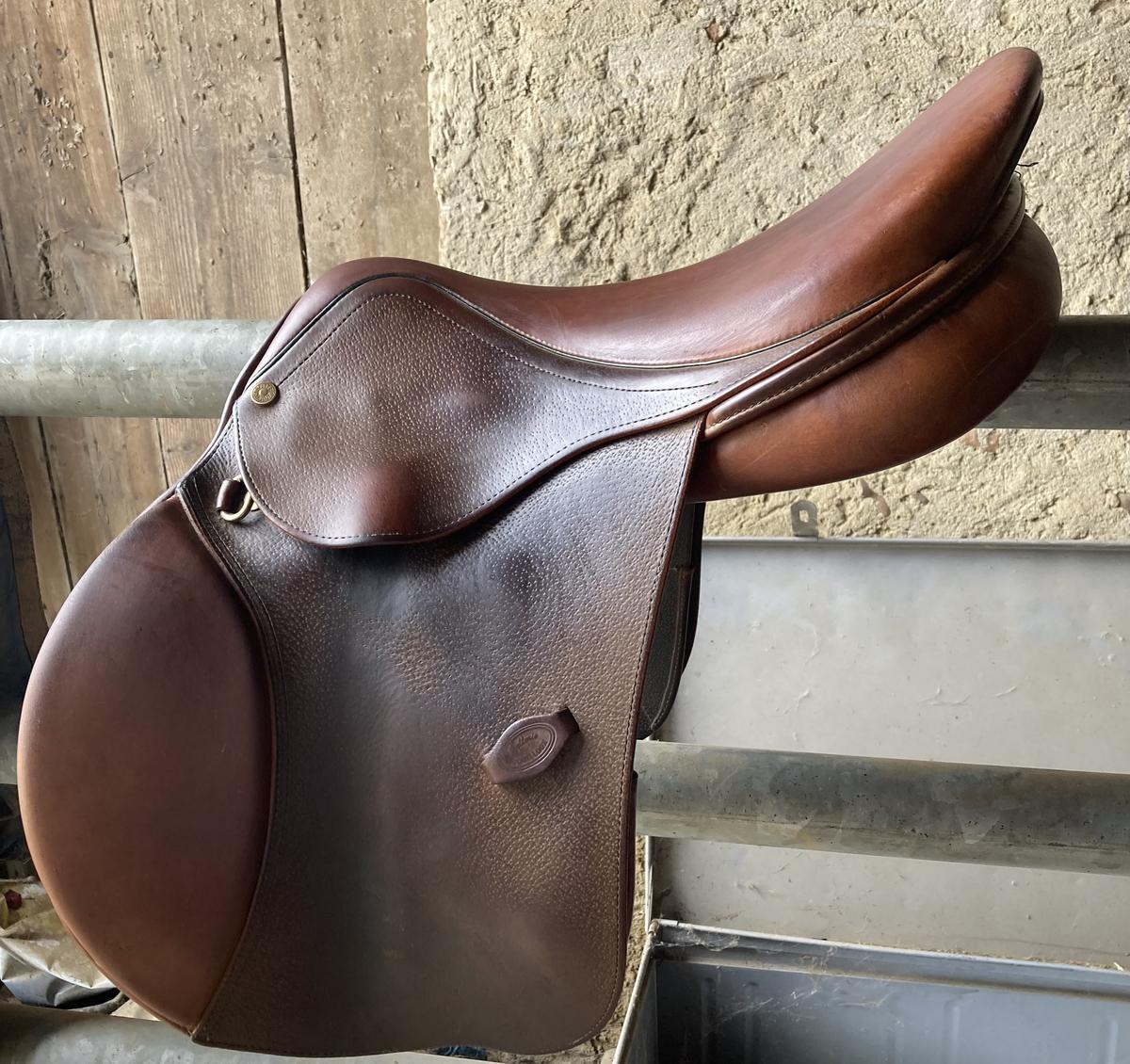 Selle Fouilloux 17"