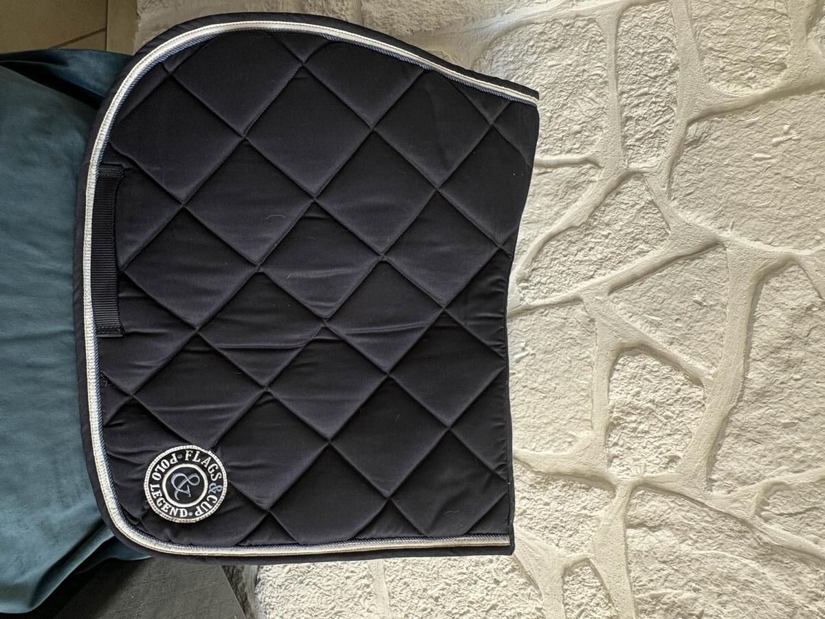 tapis de selle Flags & Cup bleu orage