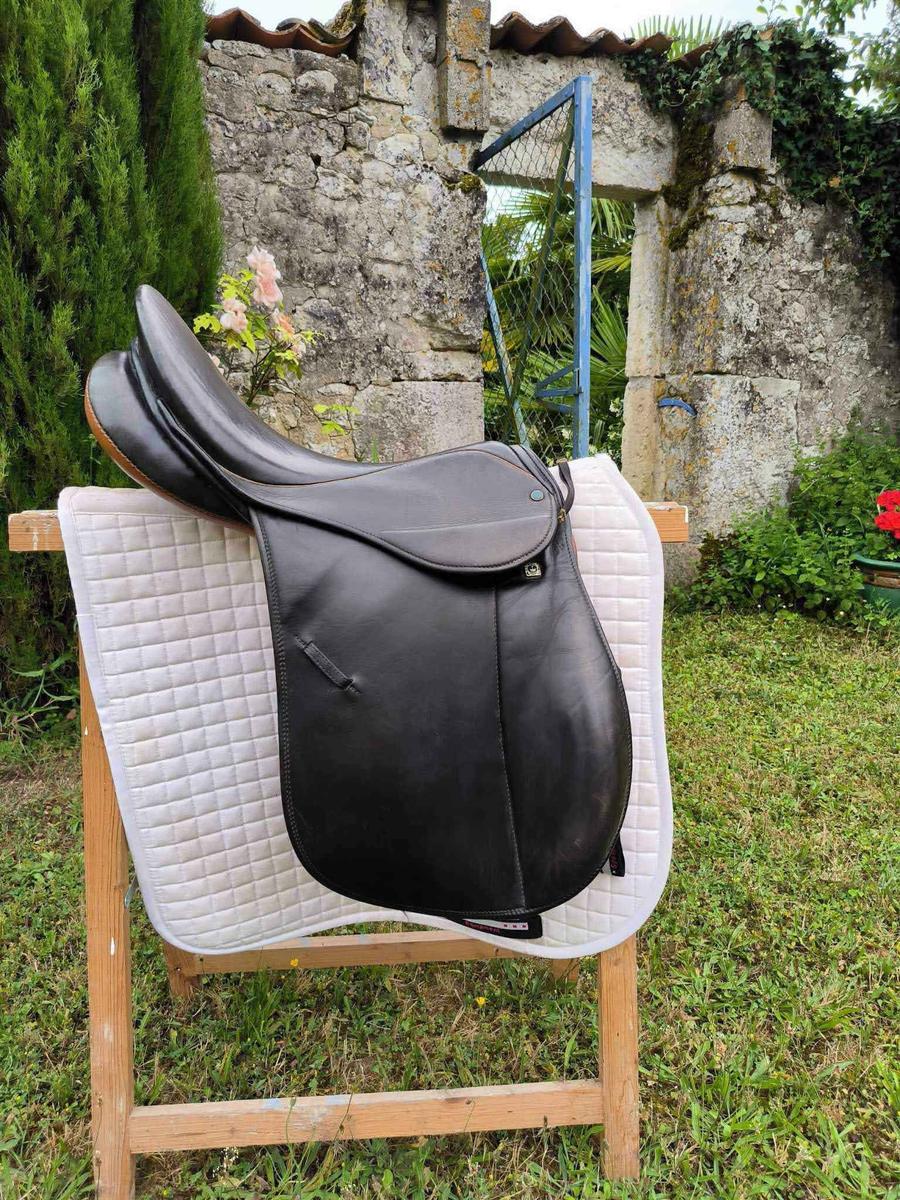 selle de dressage / loisir STUBBEN
