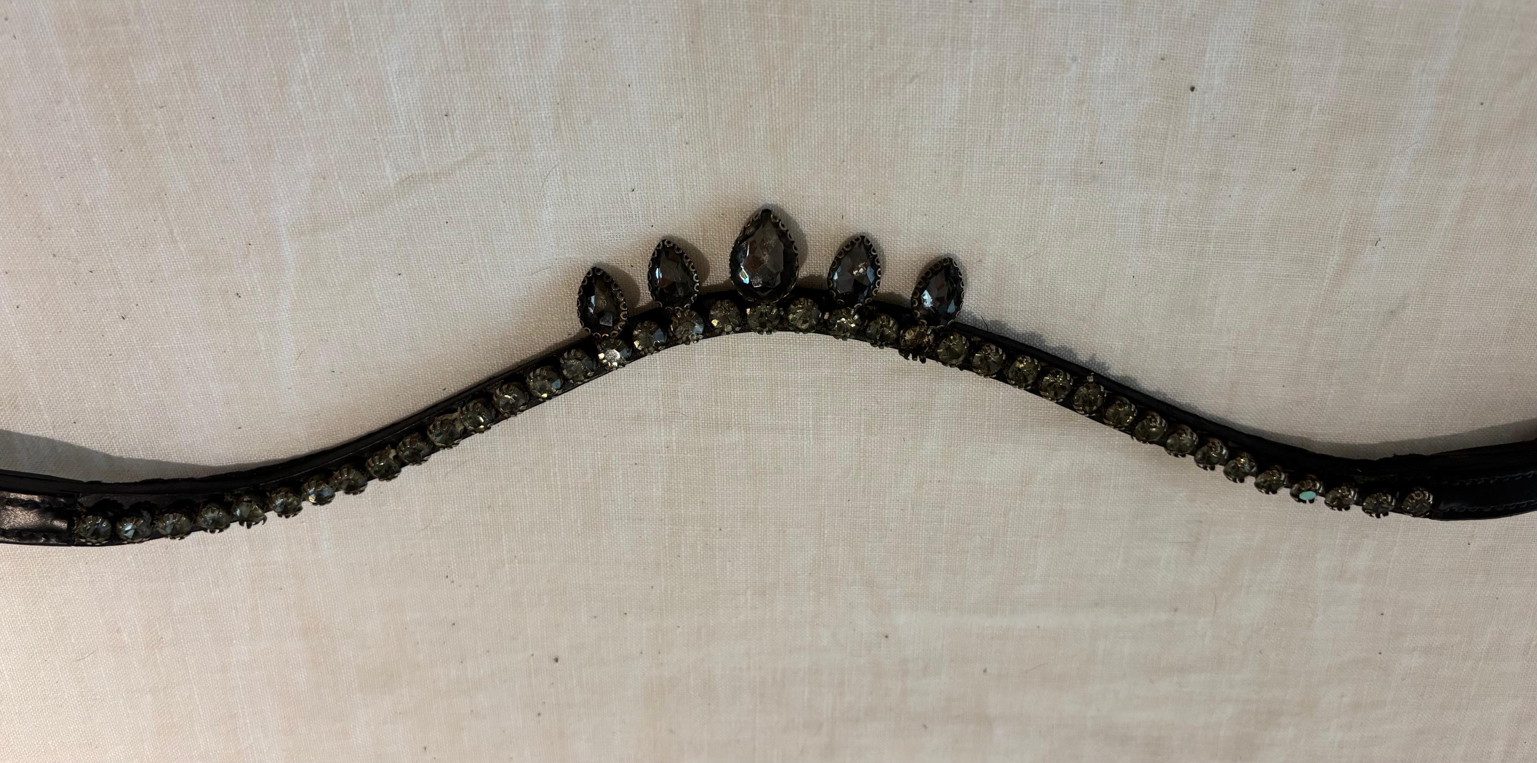 frontal noire à Swarovski (gris)