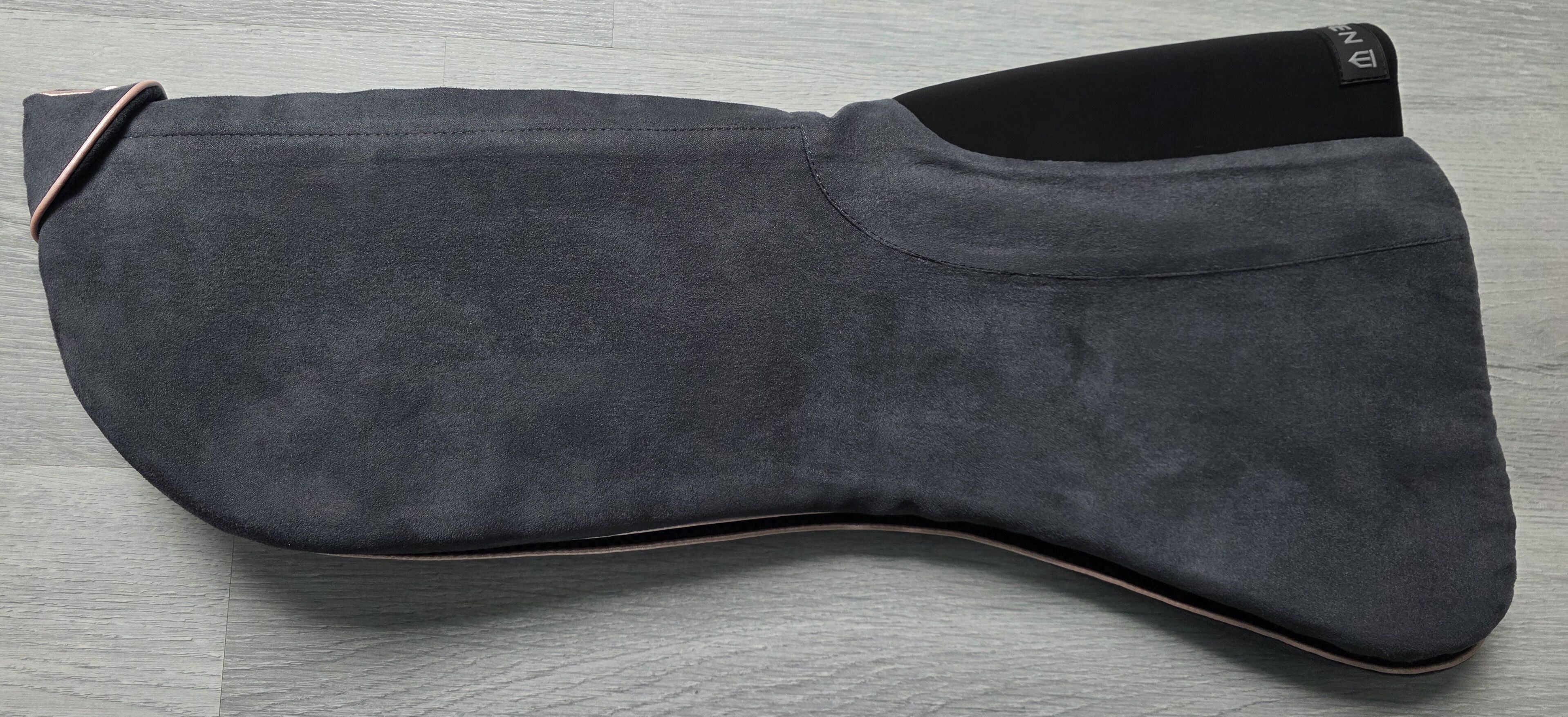 Amortisseur Winderen Dressage slim taille 18 neuf