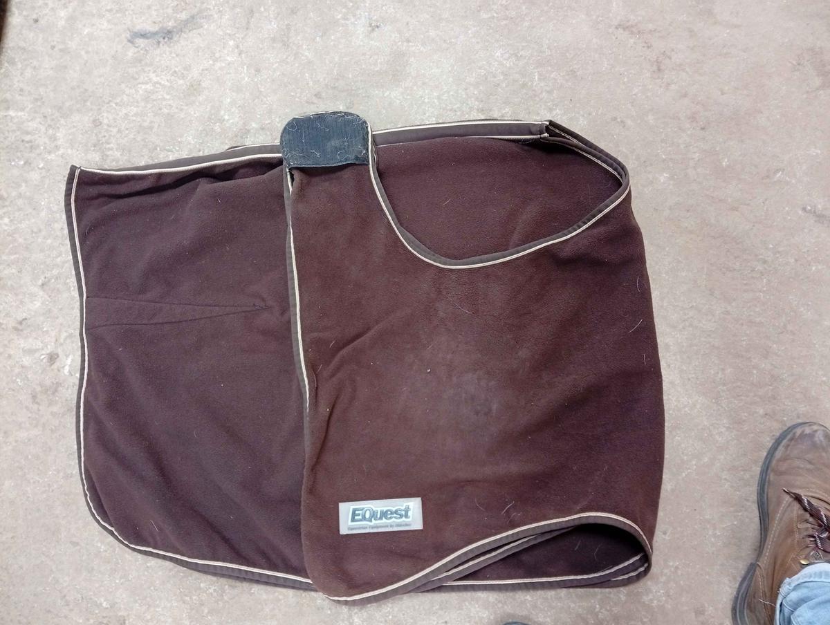 couvre reins polaire marron