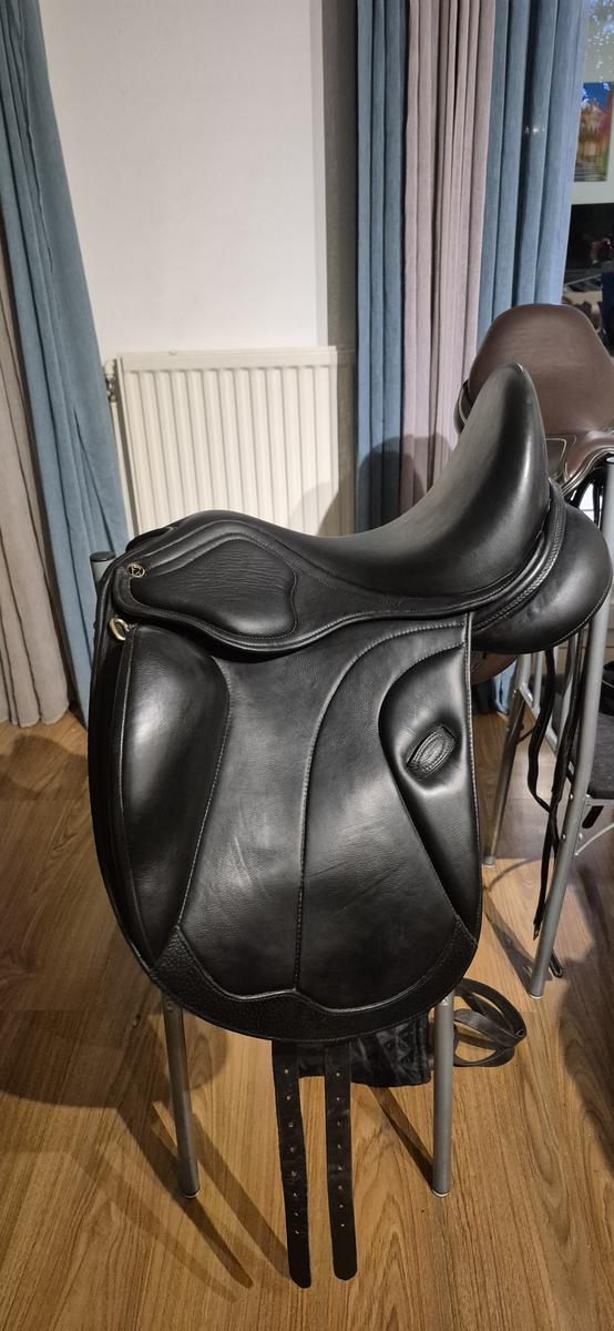 Selle dressage zaldi