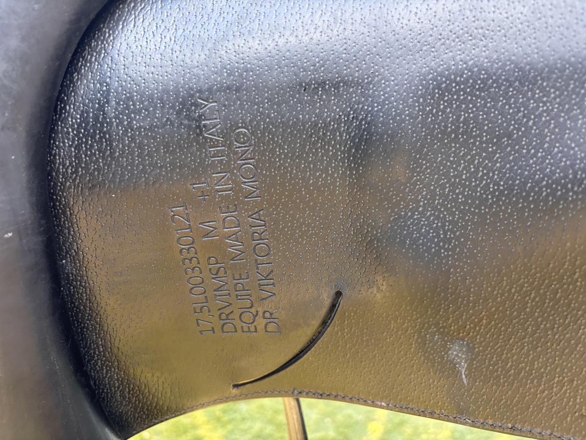 Selle de dressage Équipe Modèle Viktoria mono