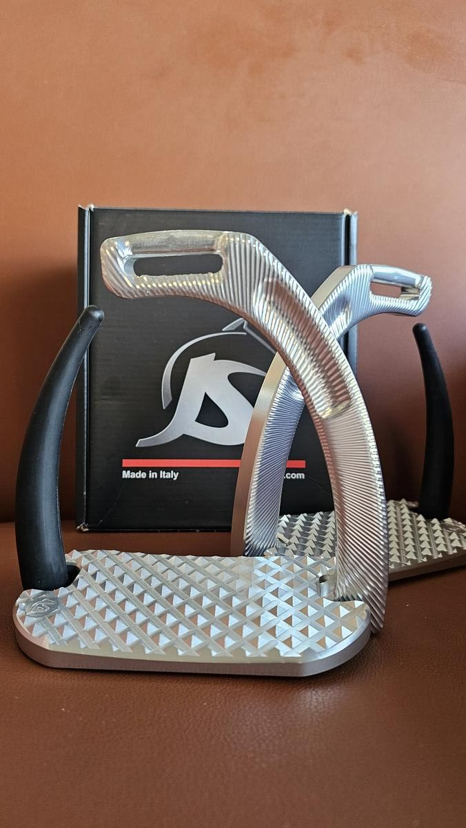 Étriers de sécurité neufs Jin Stirrup