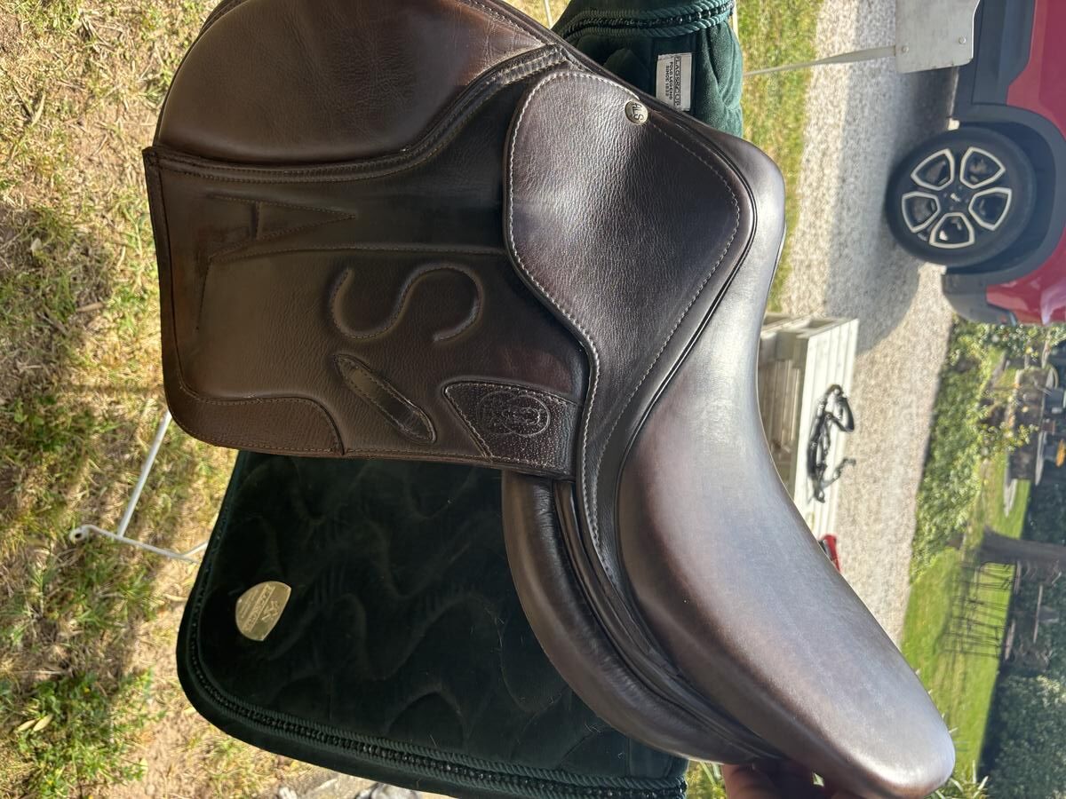 Selle ALSsaddles