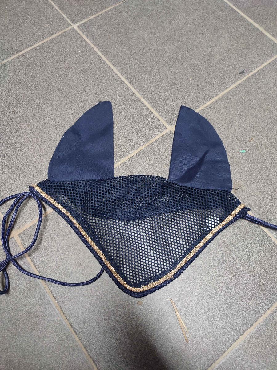 Bonnet bleu marine liseré or