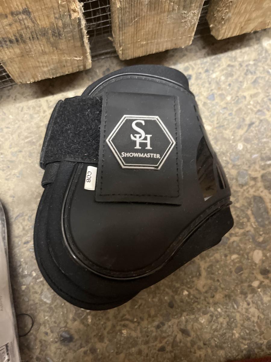 protège poulet noir neuf