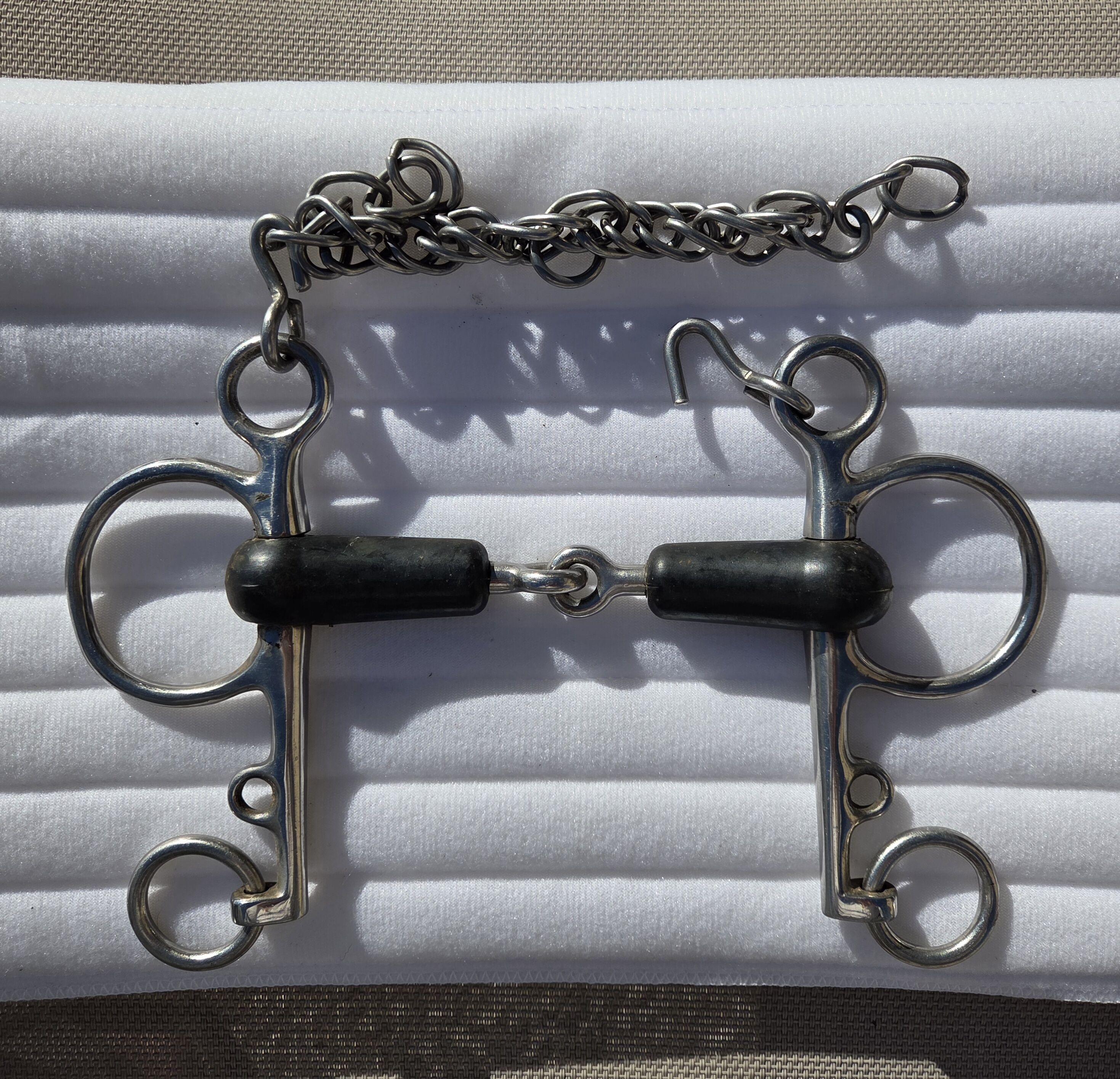 Mors Pelham caoutchouc 125cm