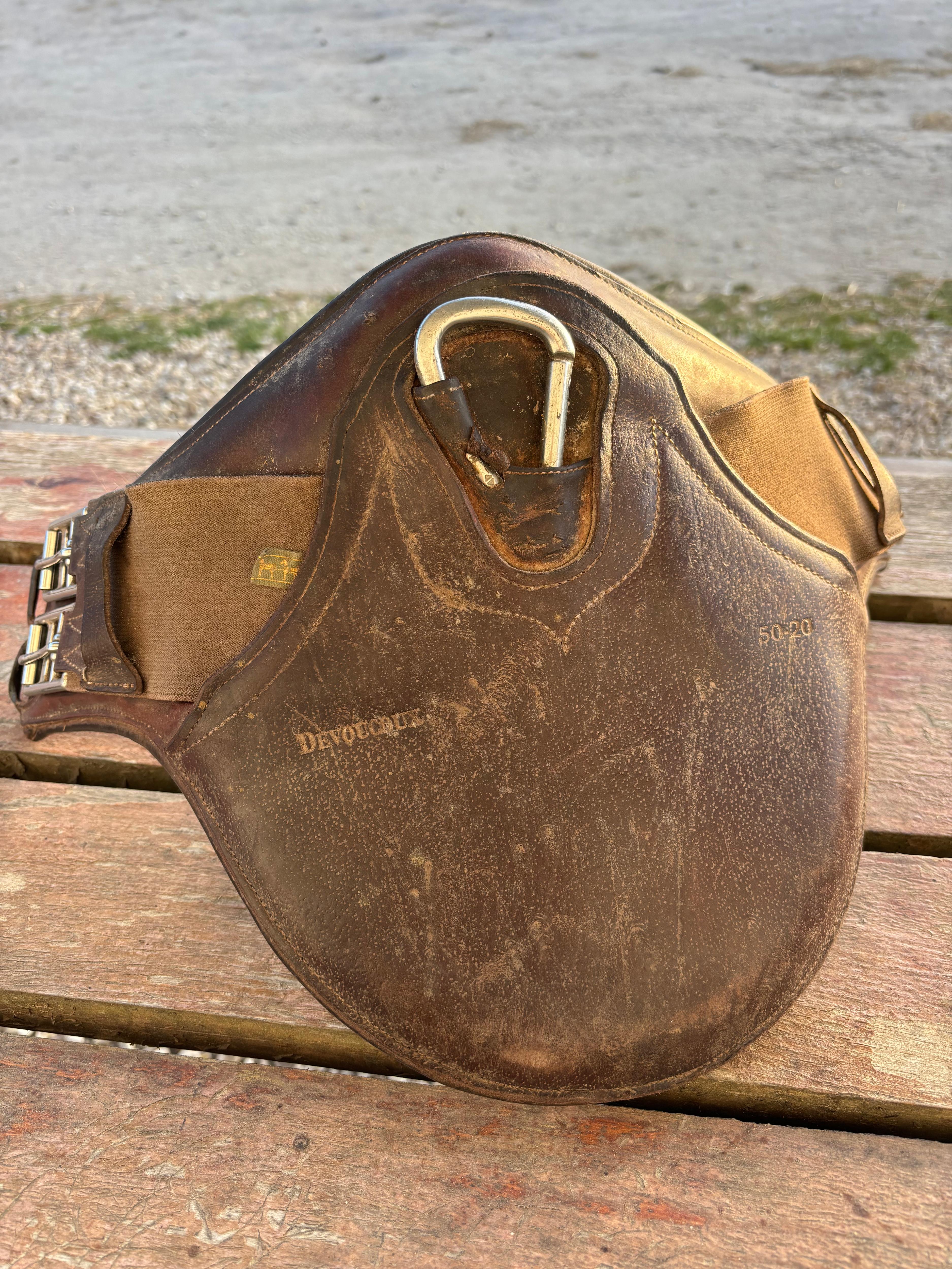 Sangle courte - bavette Devoucoux