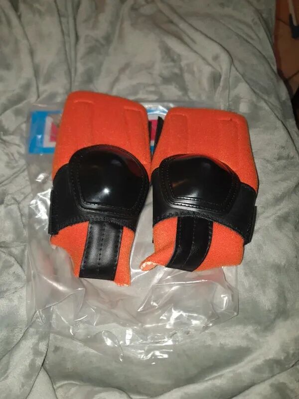 skud boots orange taille M