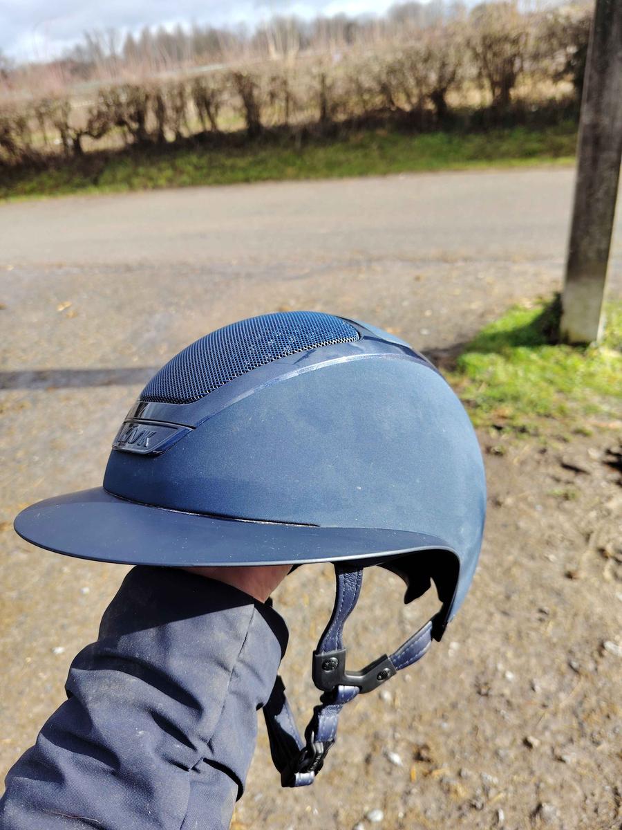 Bombe Kask modèle Lady Hunter