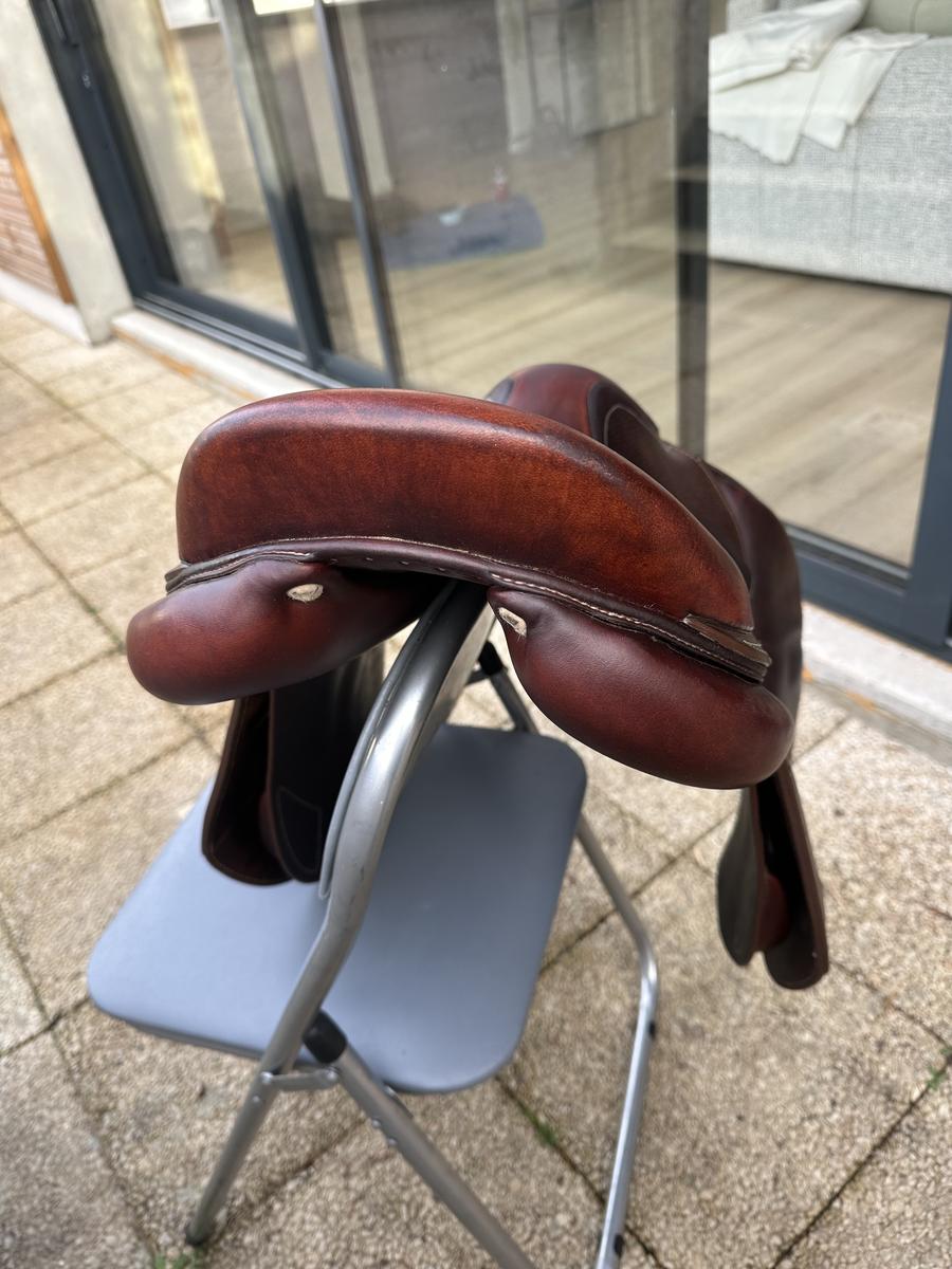 Selle Antares connexion 17p