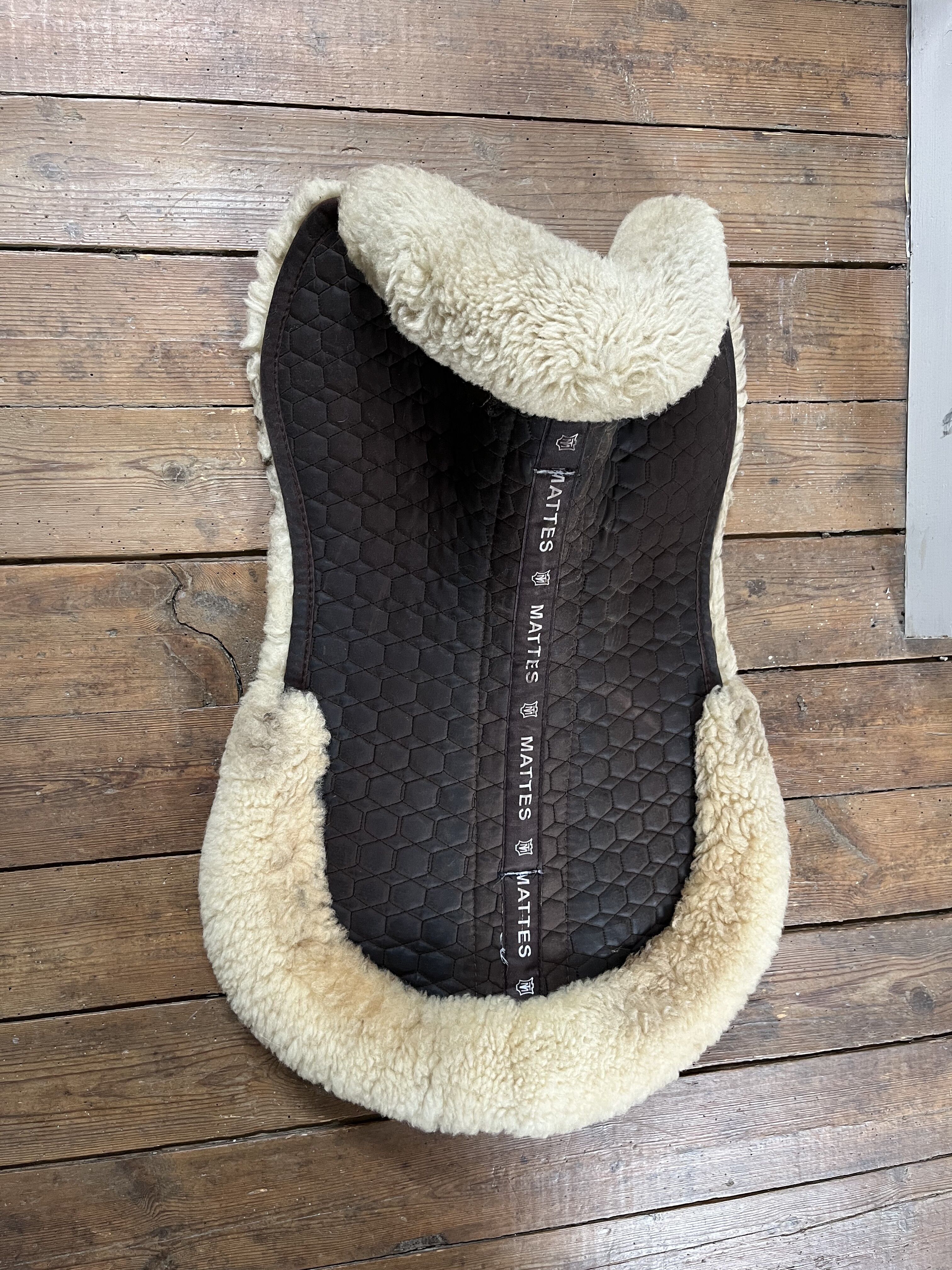 amortisseur en mouton Mattes taille M
