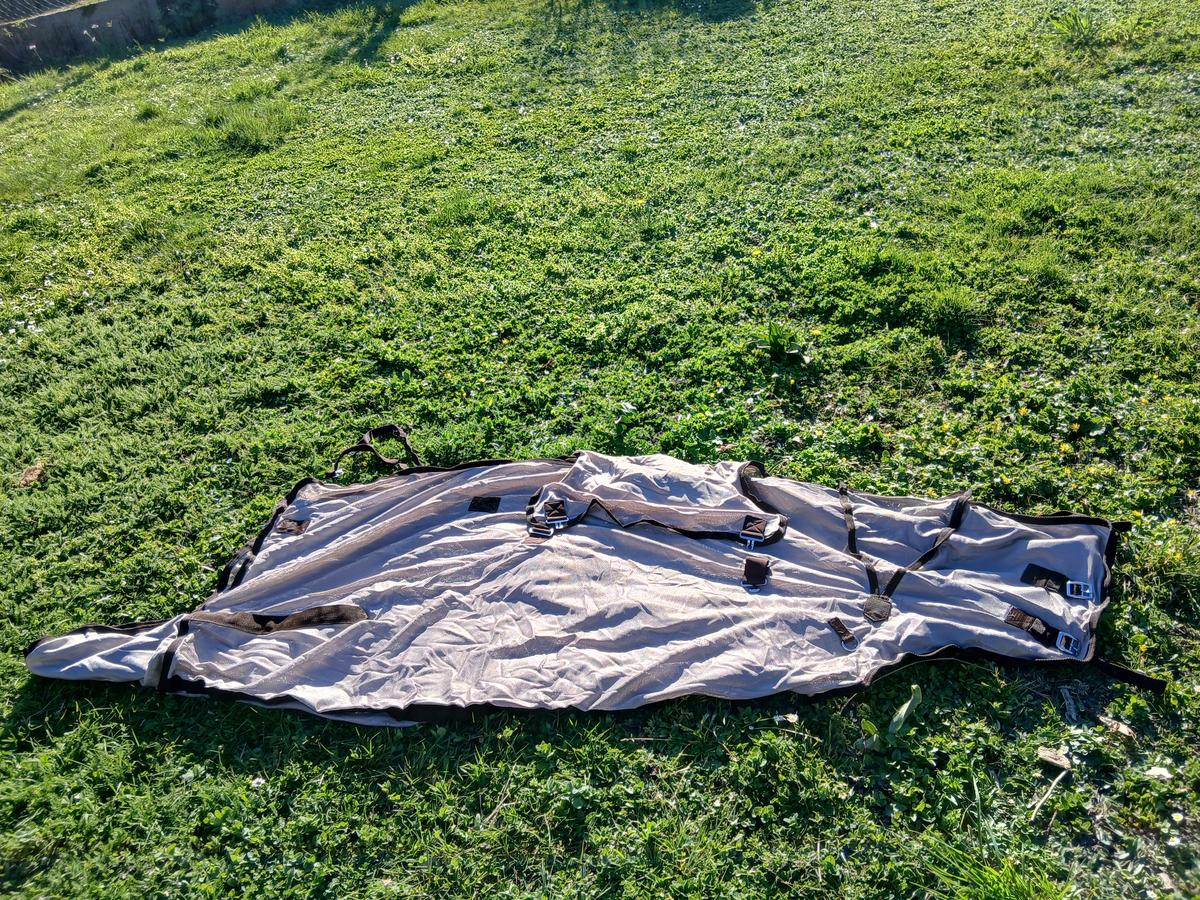 Chemise et couvre cou anti mouches