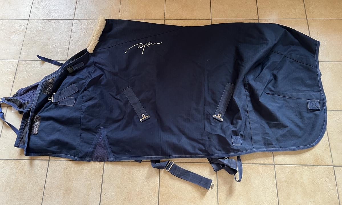 Dy'on, Couverture, 135