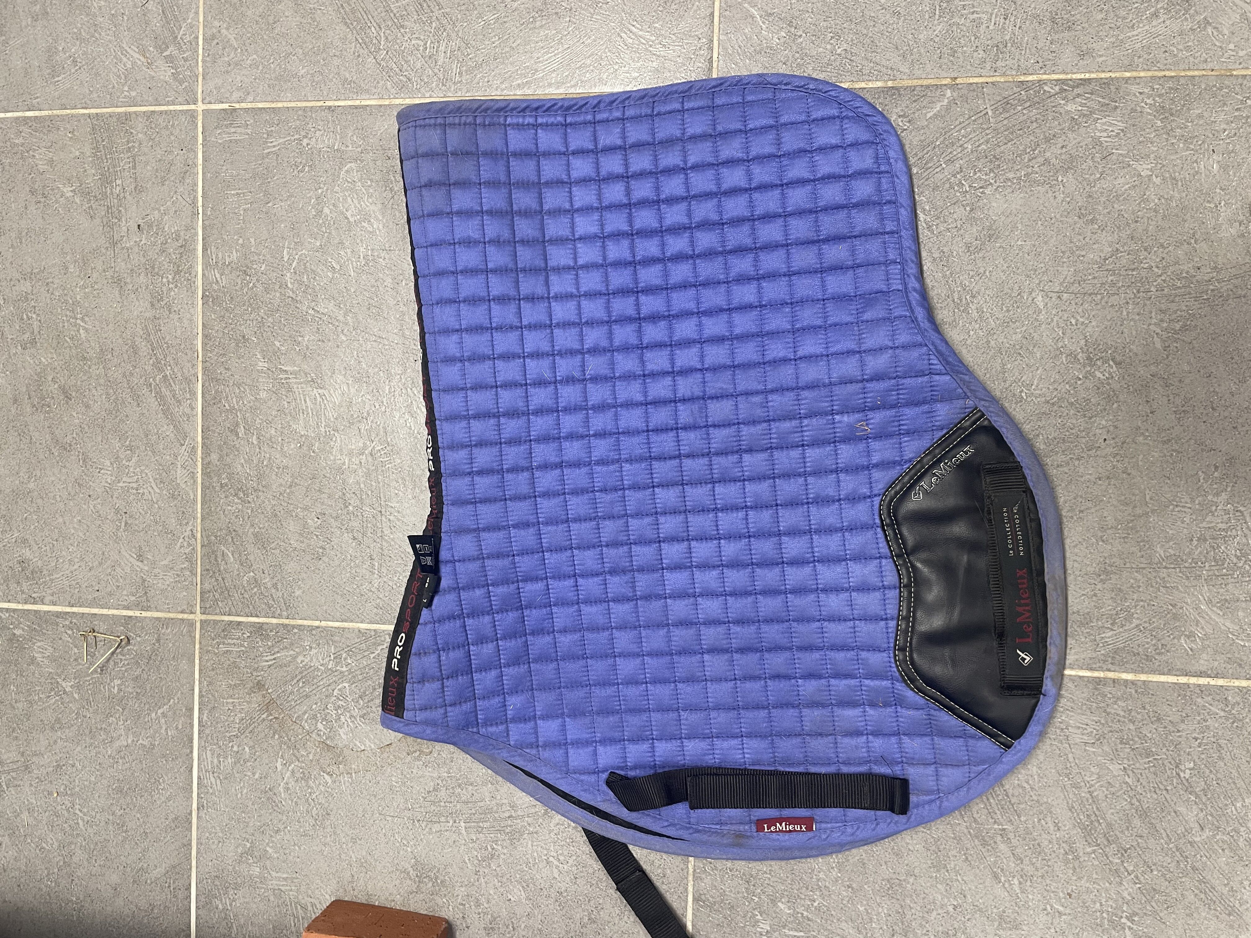 tapis Lemieux mauve