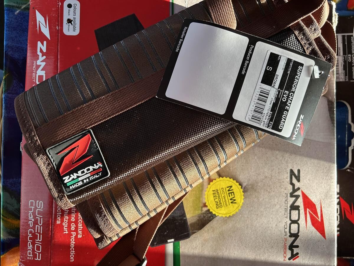 bande de respect zandona