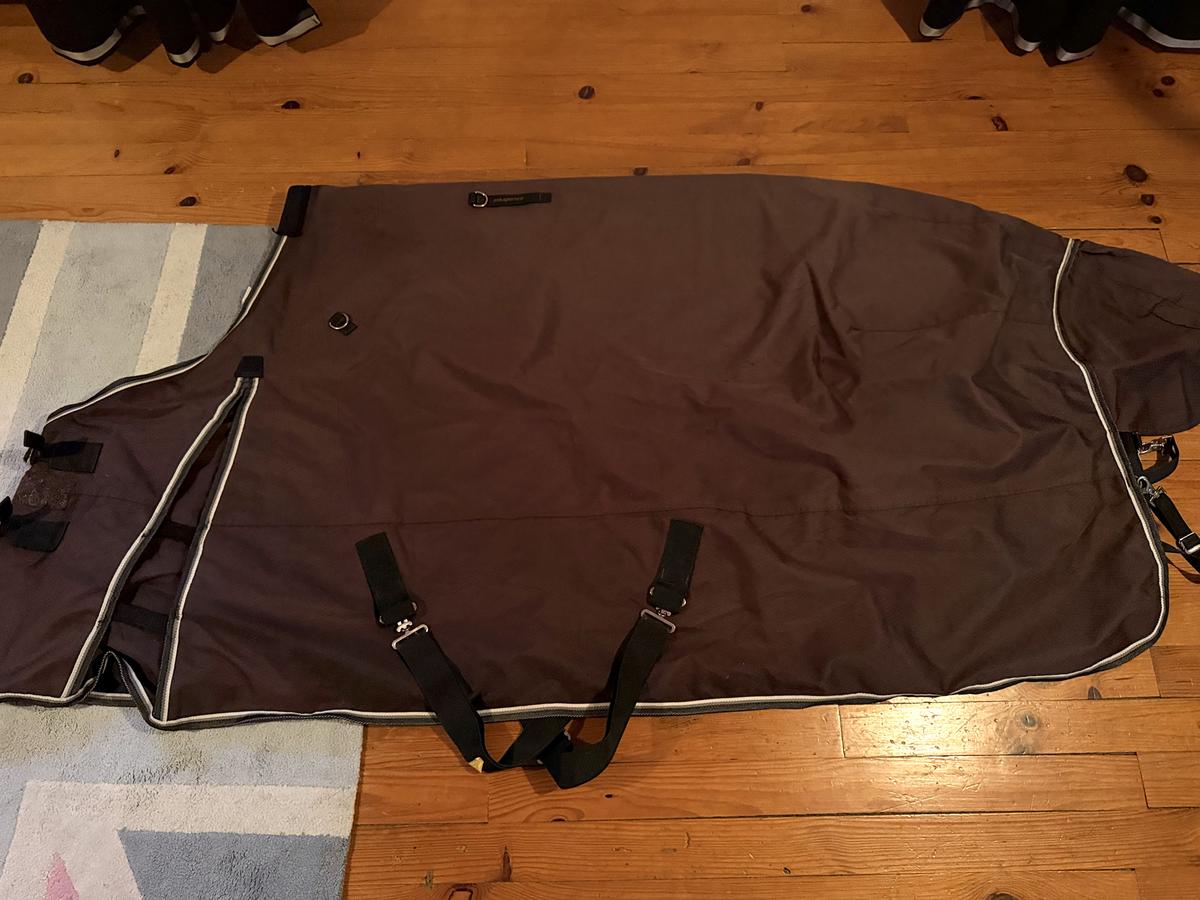 Couverture imperméable 0g / 145cm