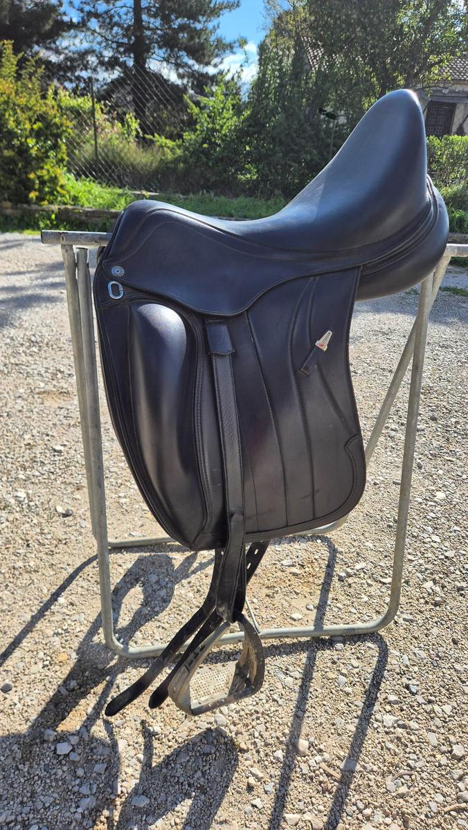 selle dressage