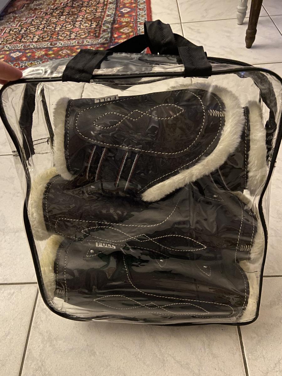 Ensemble guêtres et protèges boulets cuirs et mouton noirs