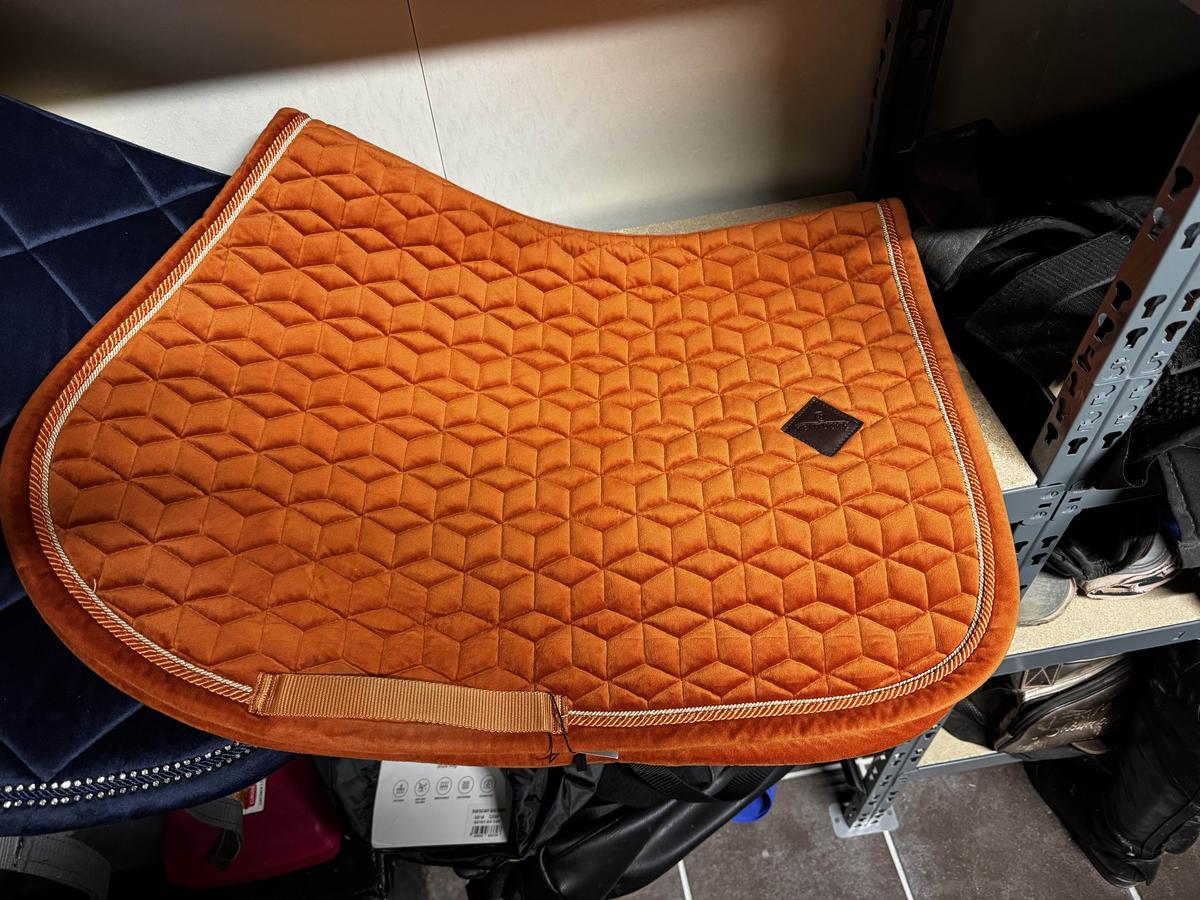 tapis velvet Kentucky orange