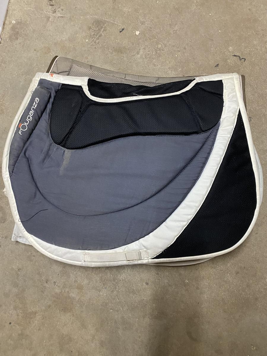 Tapis gris avec amortisseur