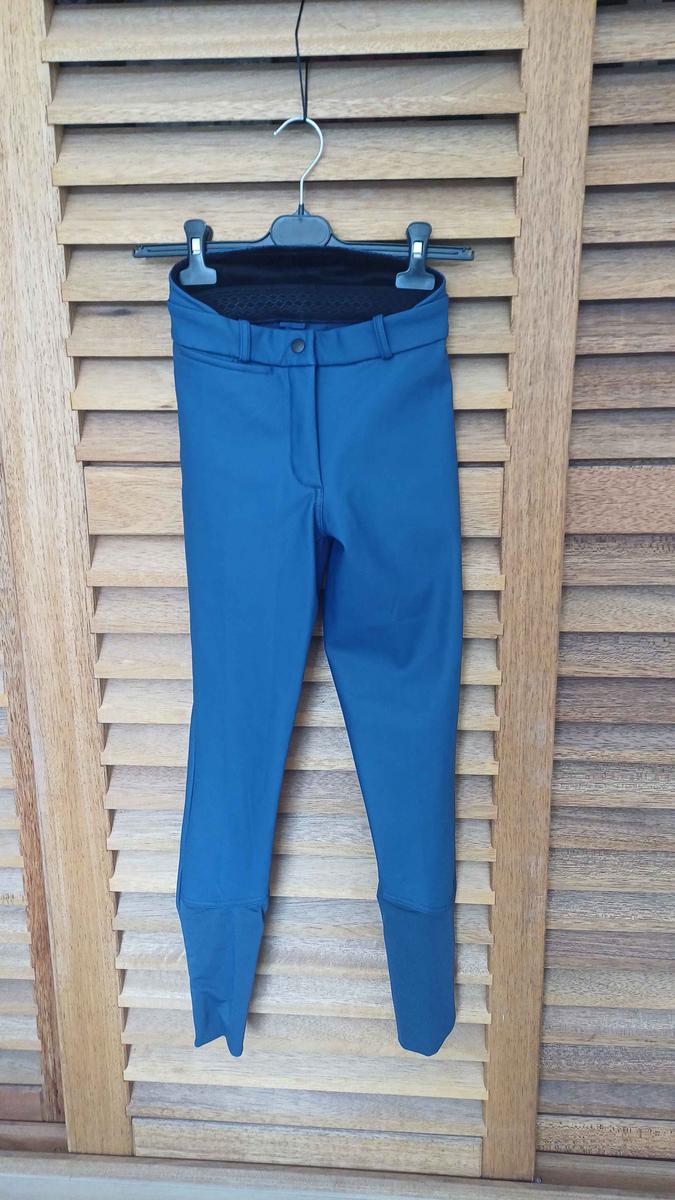 pantalon imperméable et doublé polaire.