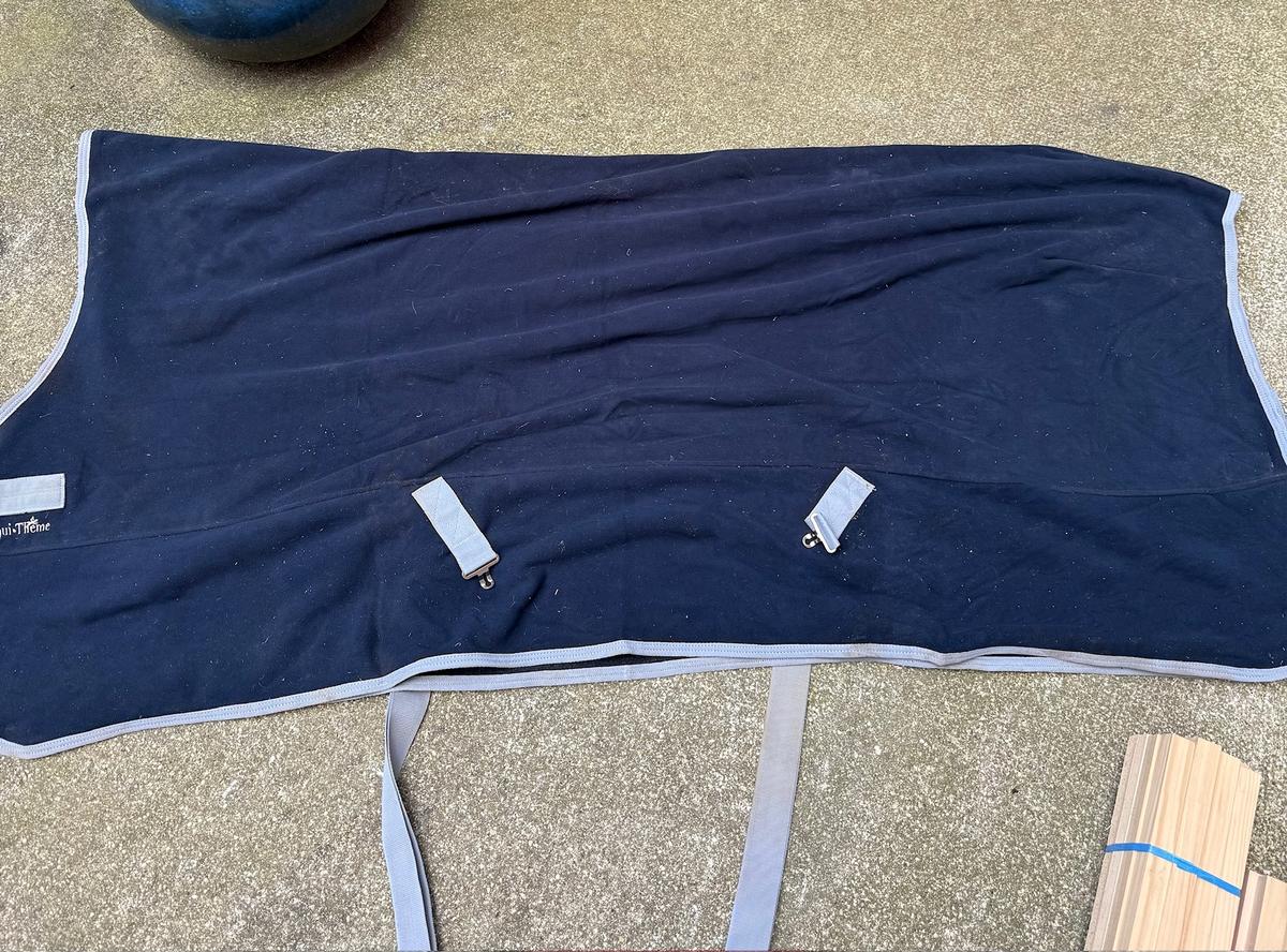 Couverture polaire Equithème