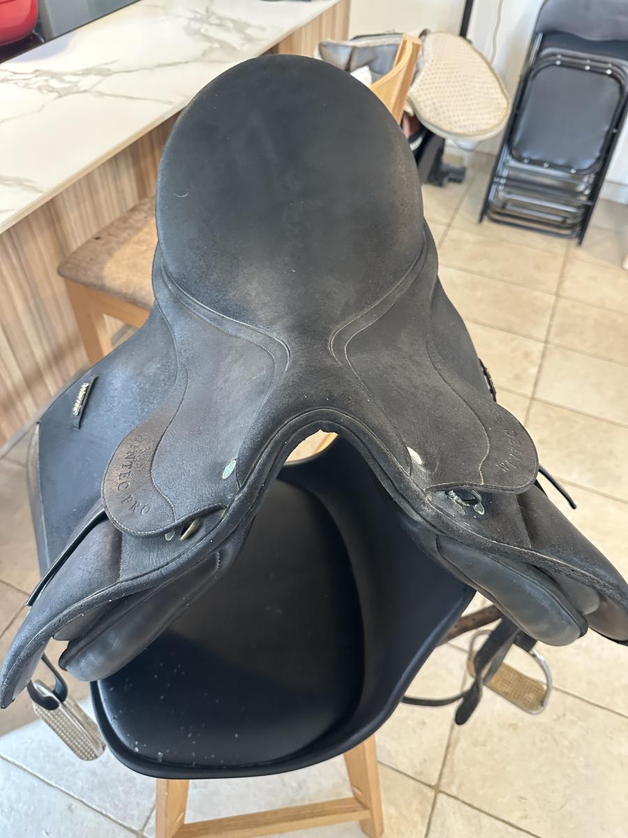 Selle de dressage wintec pro arcade noir