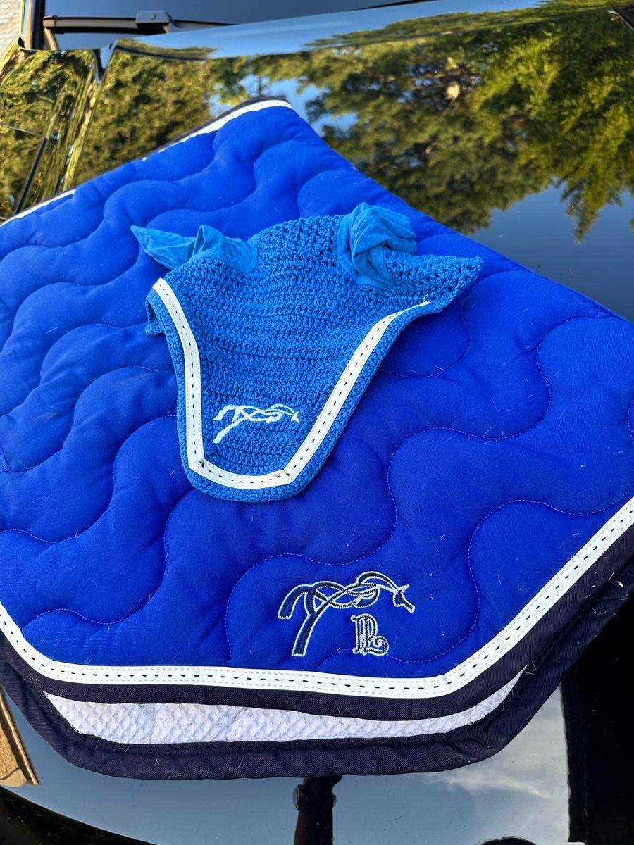 tapis et bonnet Pénélope bleu