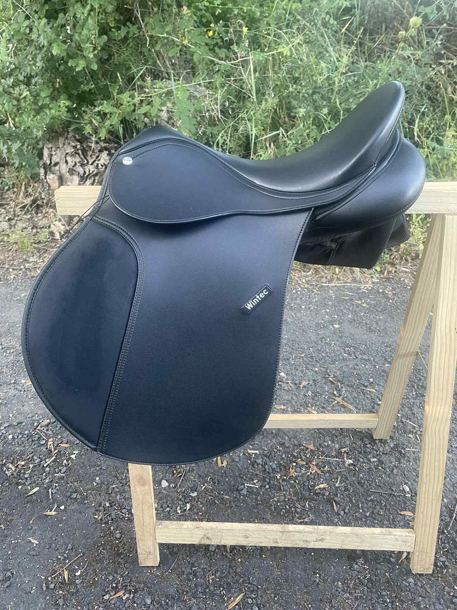 Selle Wintec 250 16,5p neuve