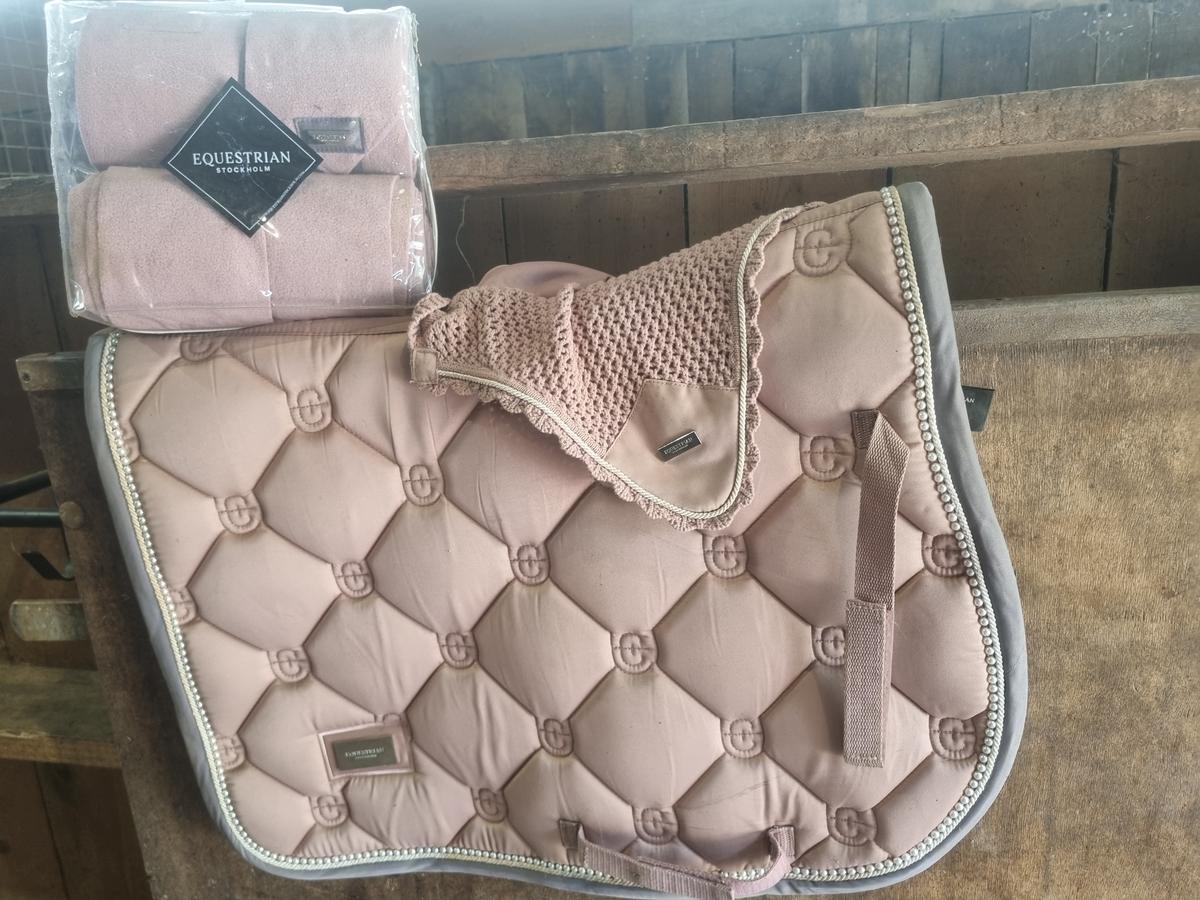 Tapis bandes bonnet Equestrian Stockholm